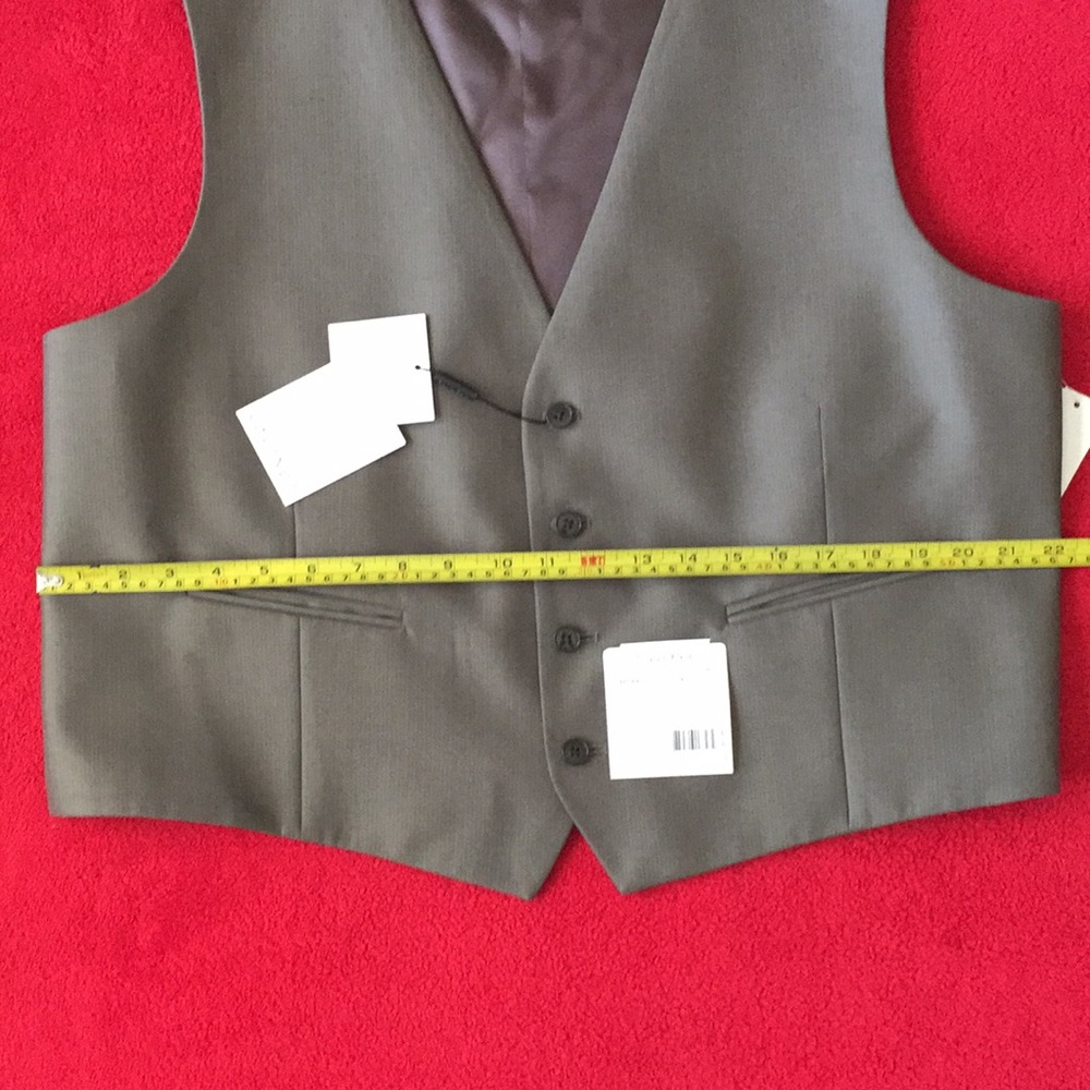 Calvin Klein Suit Vest. - Picture 5 of 8